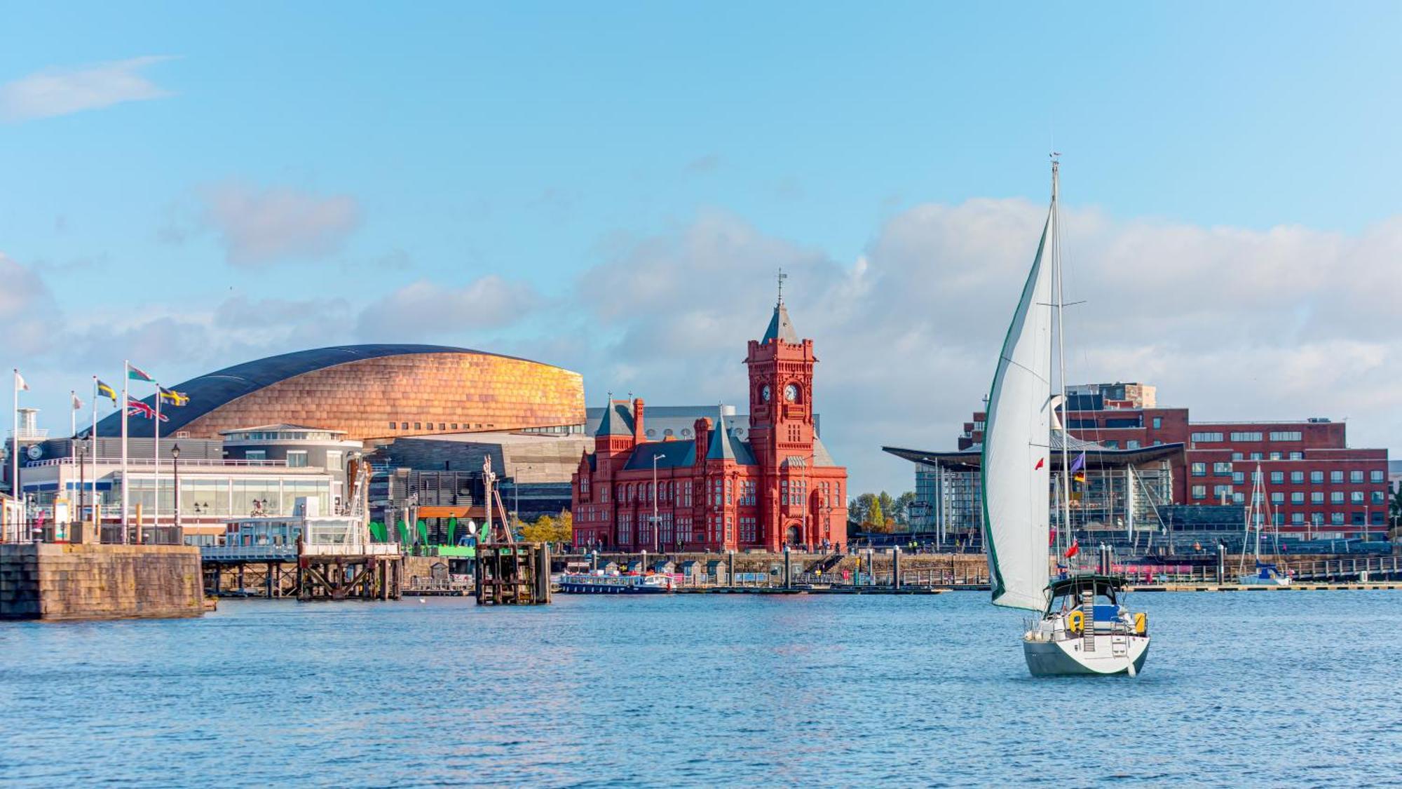 Luxury Apartments In Cardiff City Centre Exterior foto