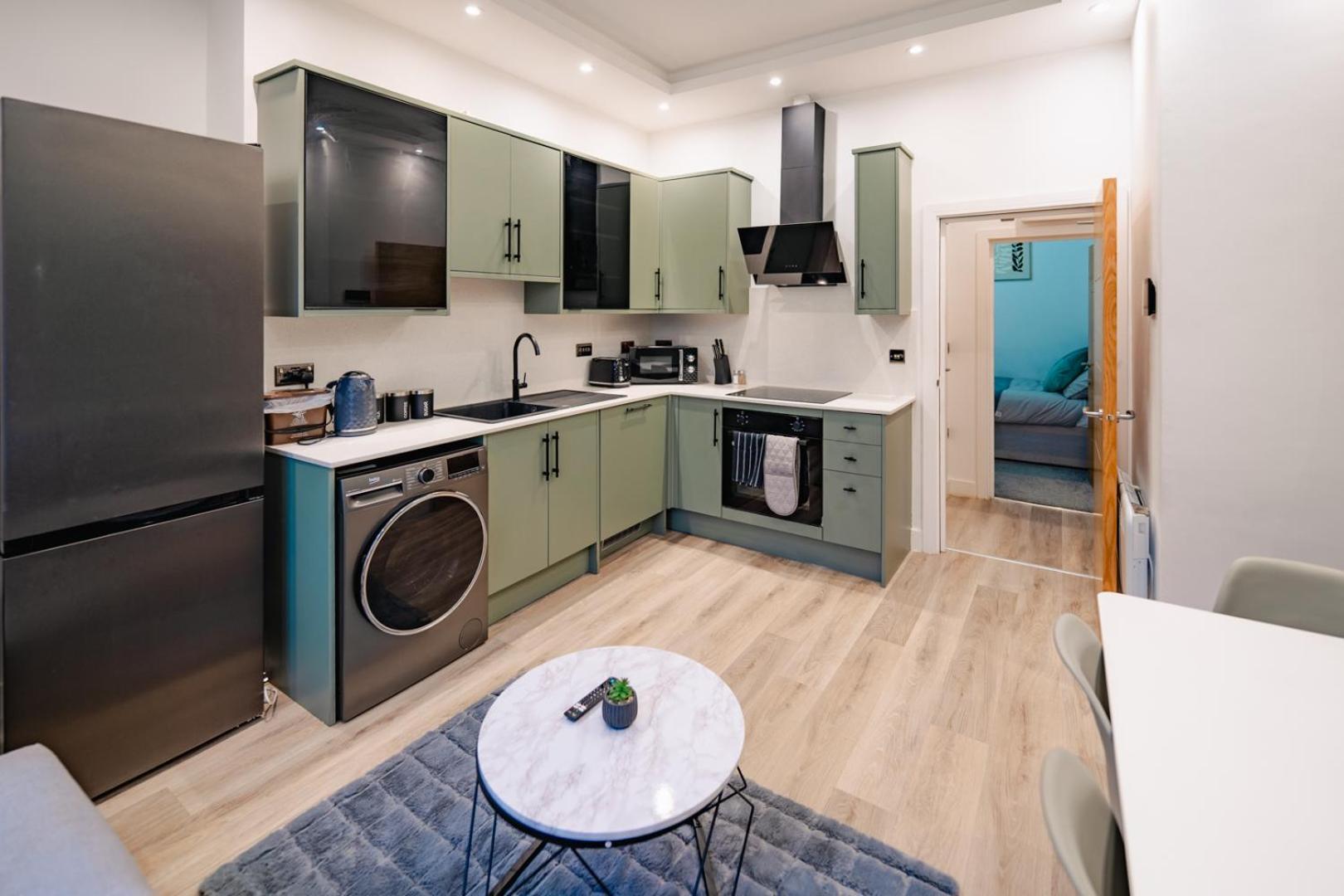 Luxury Apartments In Cardiff City Centre Exterior foto