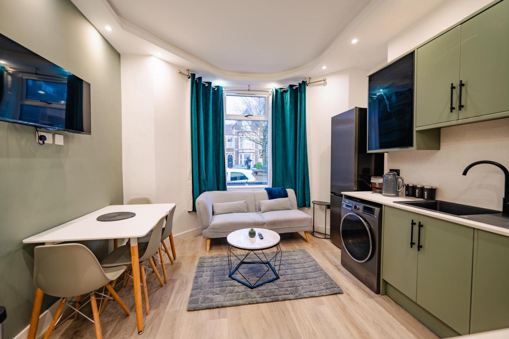 Luxury Apartments In Cardiff City Centre Exterior foto